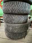 Продам зимние шины 185/65/R16 Michelin