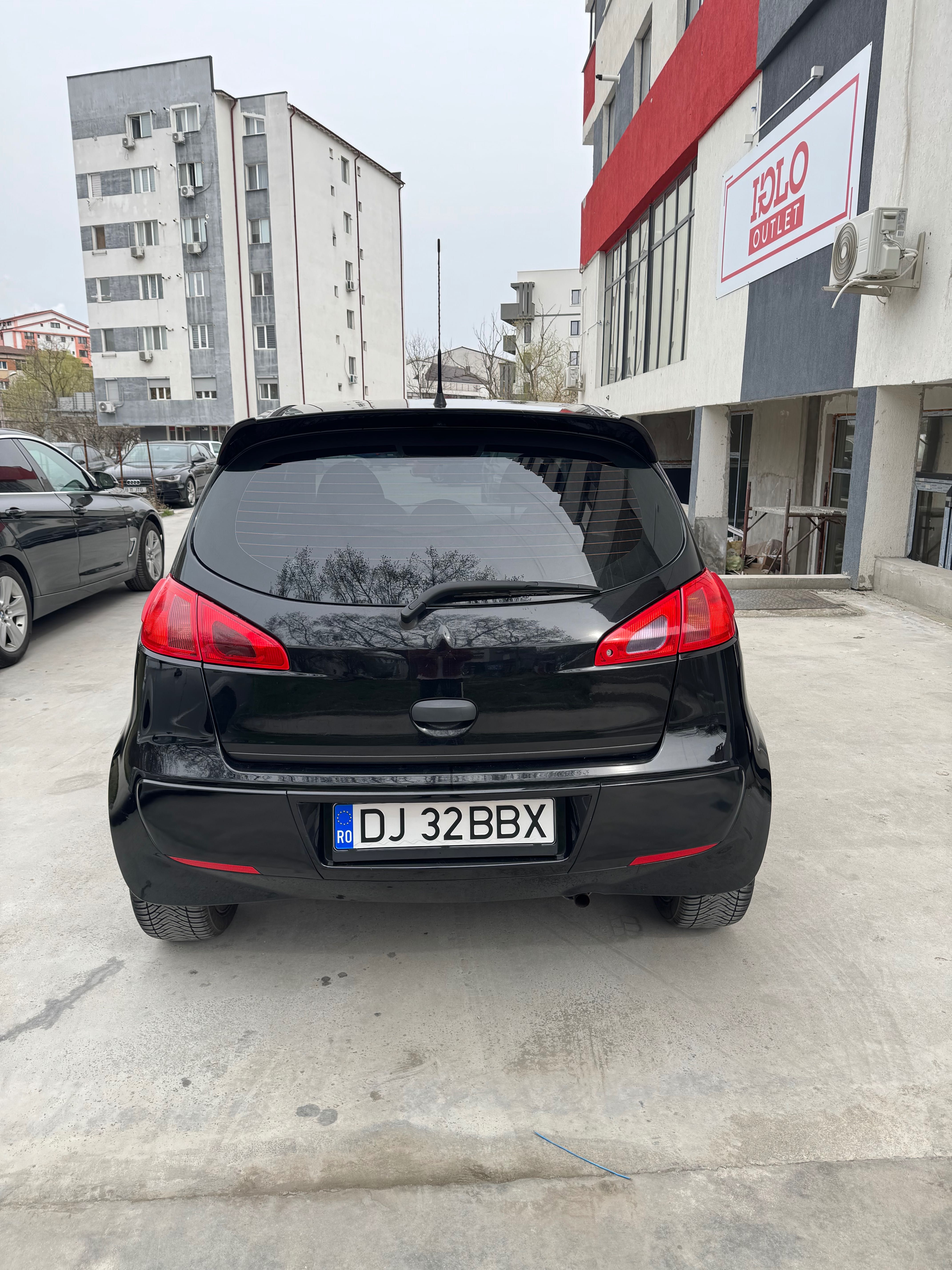 Vând Mitsubishi Colt CZ3 2006