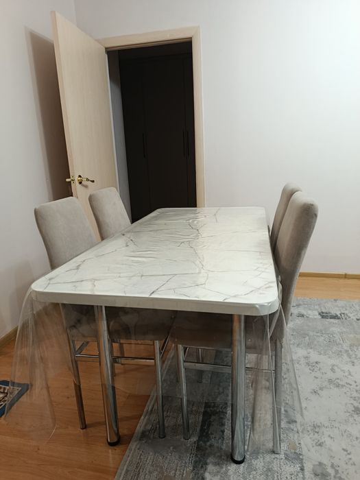 Стол со стульями трансформер