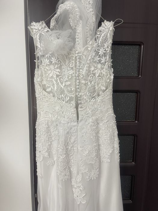 Rochie mireasa tip sirena