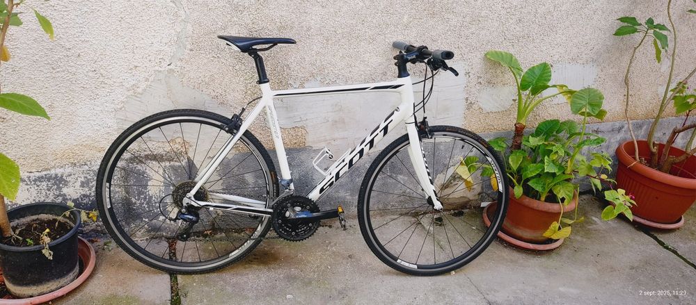Vând bicicletă CicloCross Scott