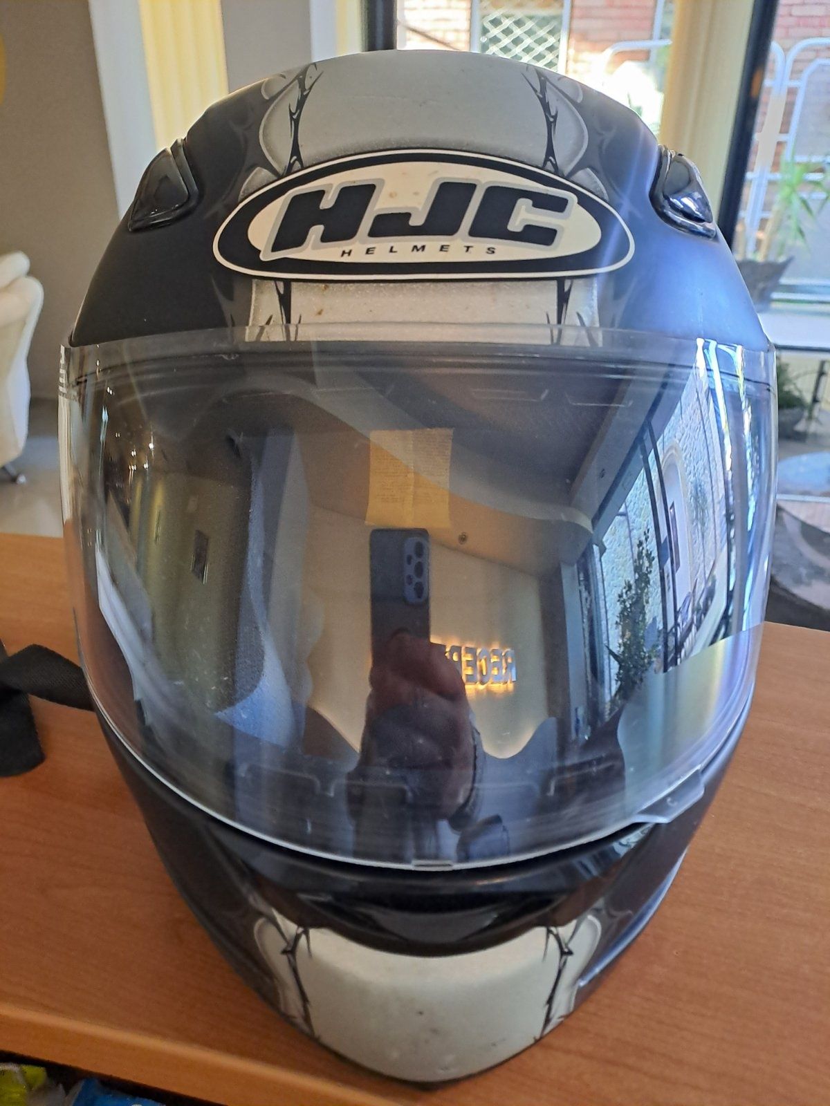 Каска за мотор HJC модел CS-14