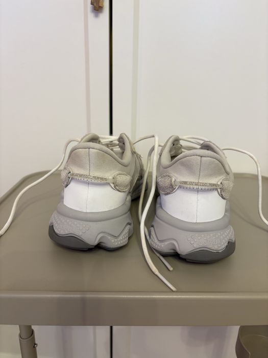 Adidasi noi adidas ozweego dama