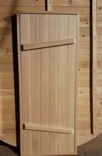 Дверь деревянная в баню