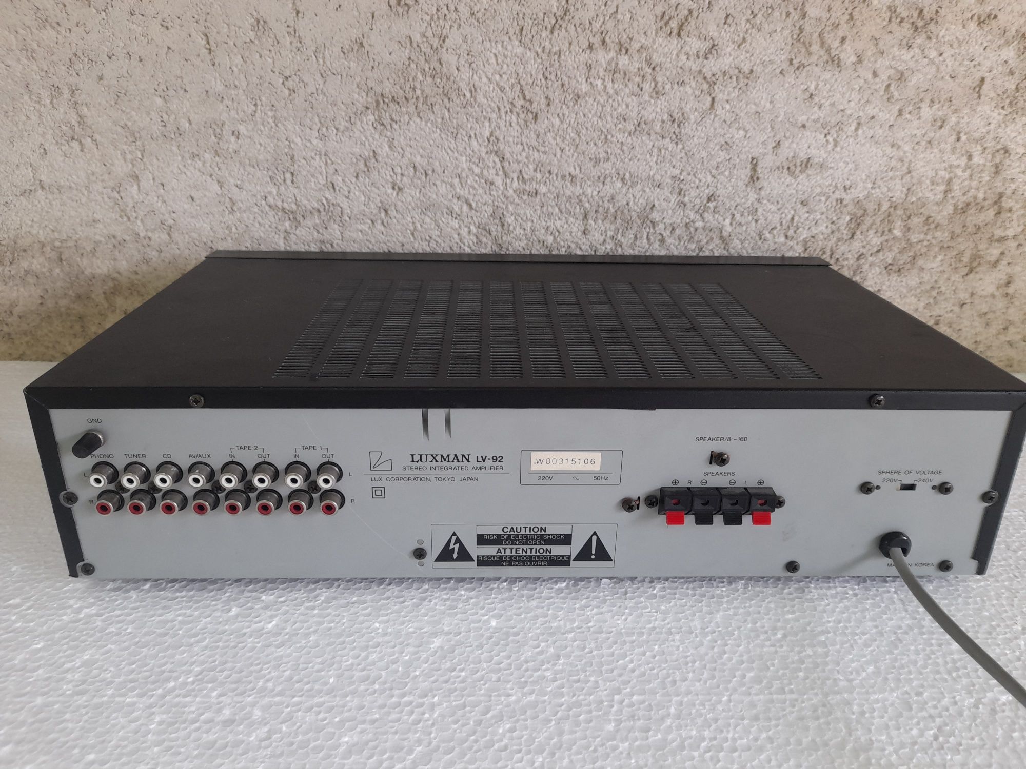 amplificator Luxman LV-92