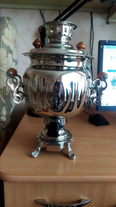 Продам новый электрический самовар