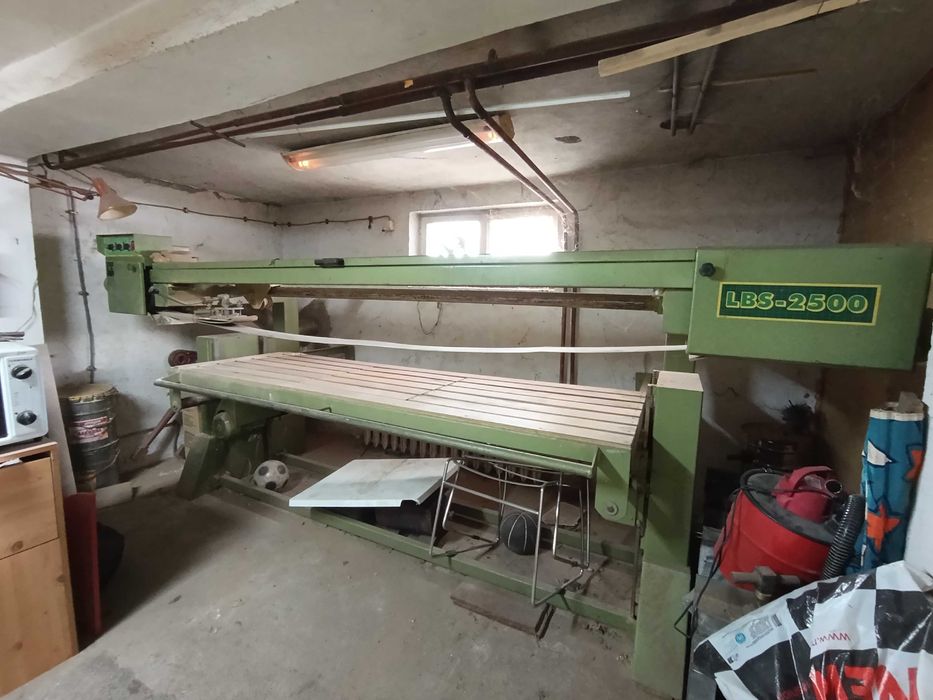 Шлайф с повдигаща маса LBS2500