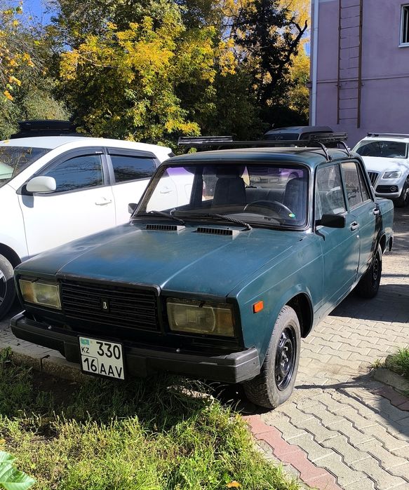 Продам ВАЗ 2107 инжектор