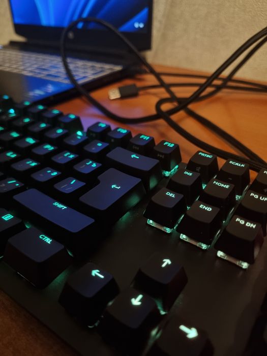 Клавиатура Logitech G512 Carbon