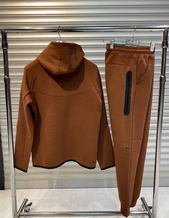 Treninguri barbati noi