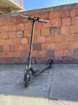 2 trotinete de vanzare