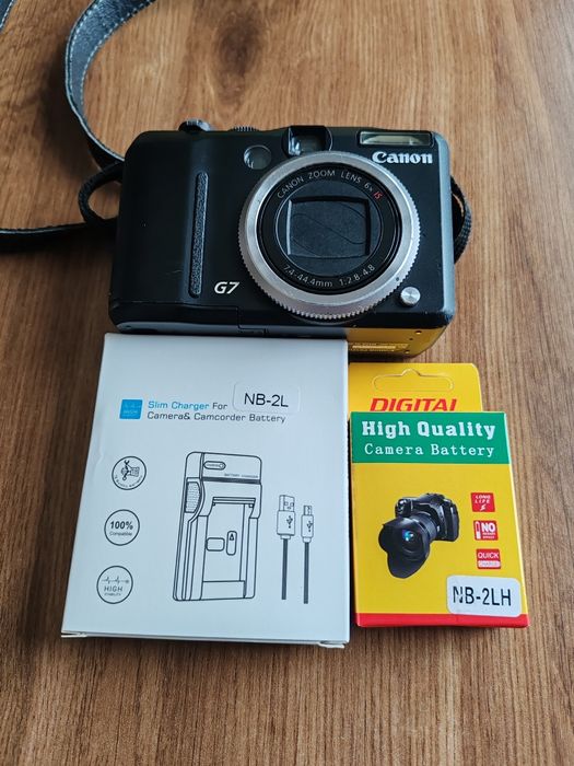 Canon G7 + нови батерия и зарядно