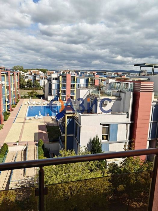 Продава се Едностаен апартамент в к.к. Слънчев бряг - 37 кв.м за 1568 €/кв.м - Снимка #8