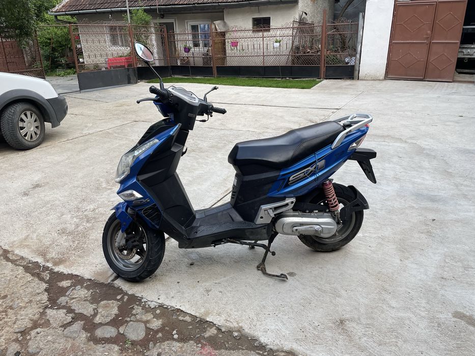 Scuter sachs sx1 50cm3