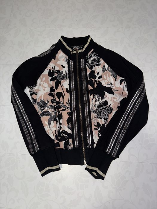 Суитшърт/връхна дреха на марката Liu Jo