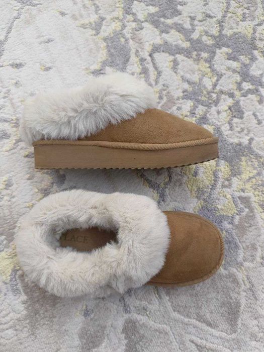 Угги с Америки childrensplace. Размер us 2 (наш 33,5)