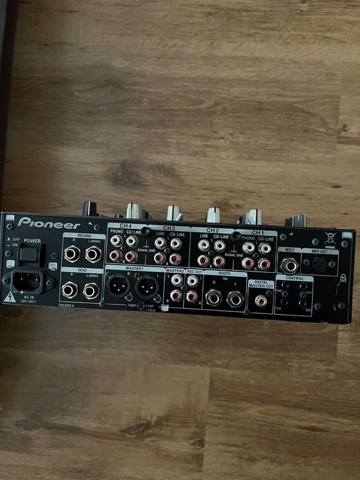 Диджей миксер / пулт Pioneer DJM-850 4 канален