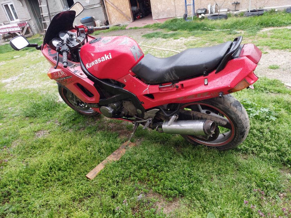 Vand Piese Kawasaki Ninja ZZR 400    1992