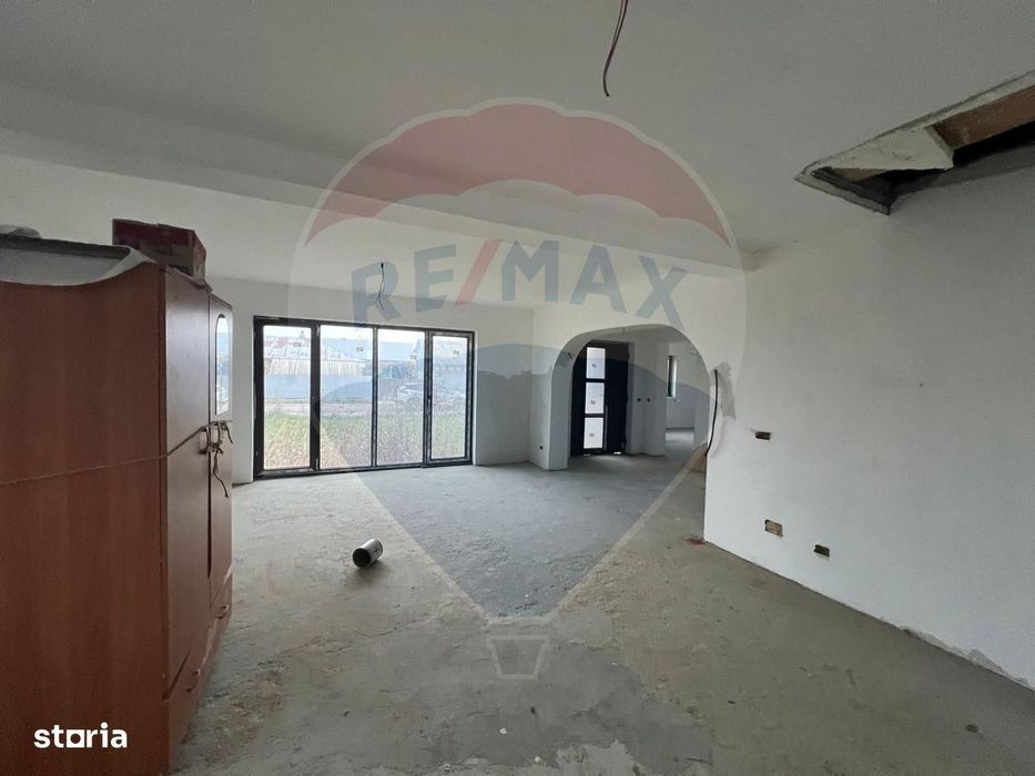 Casă 4 camere Rachitosu