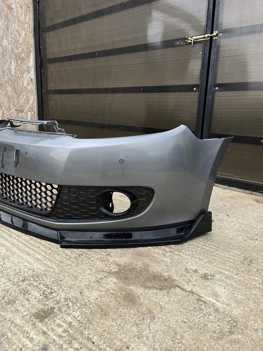 Bara față Volkswagen Golf 6 2011 cu senzori și lip
