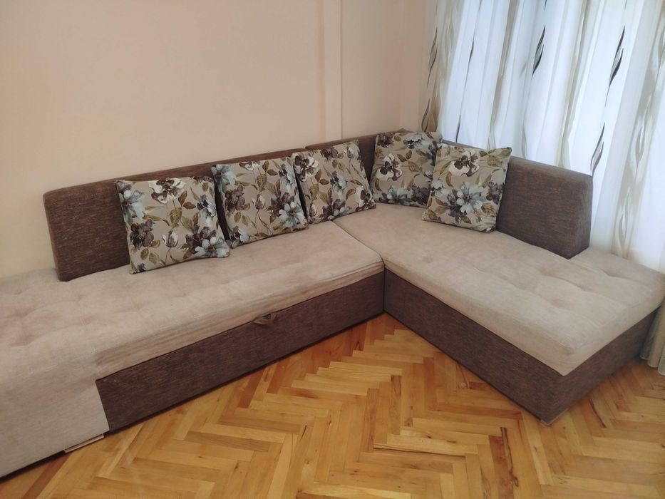 Холна гарнитура ъглов диван