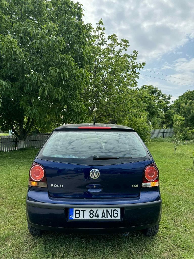Vând vw  polo 1.4 tdi