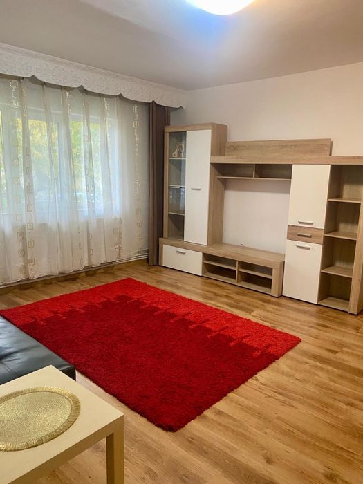 Inchiriez apartament 2 camere