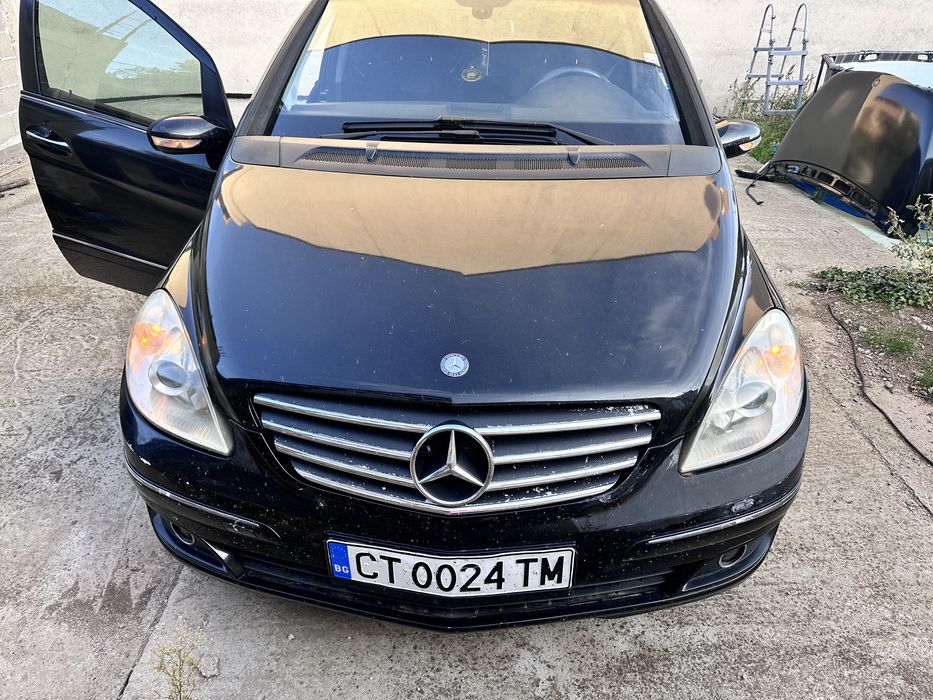 Спешно мерцедес B 180 2009
