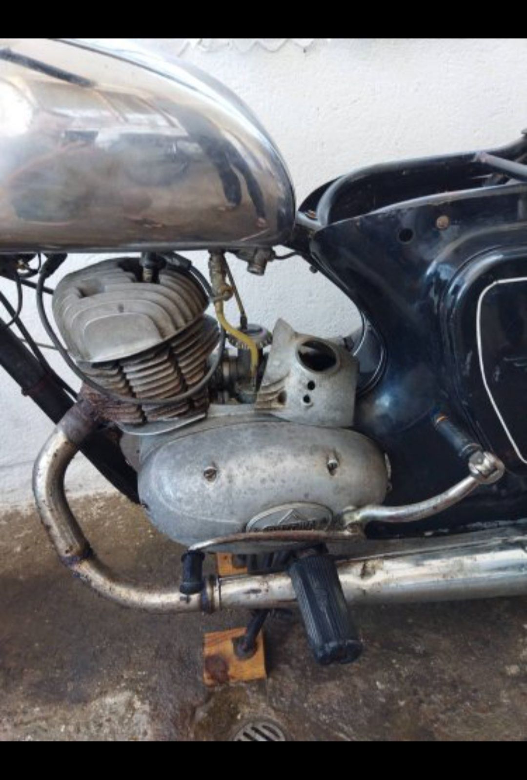 Мотор Балкан 250 кубика