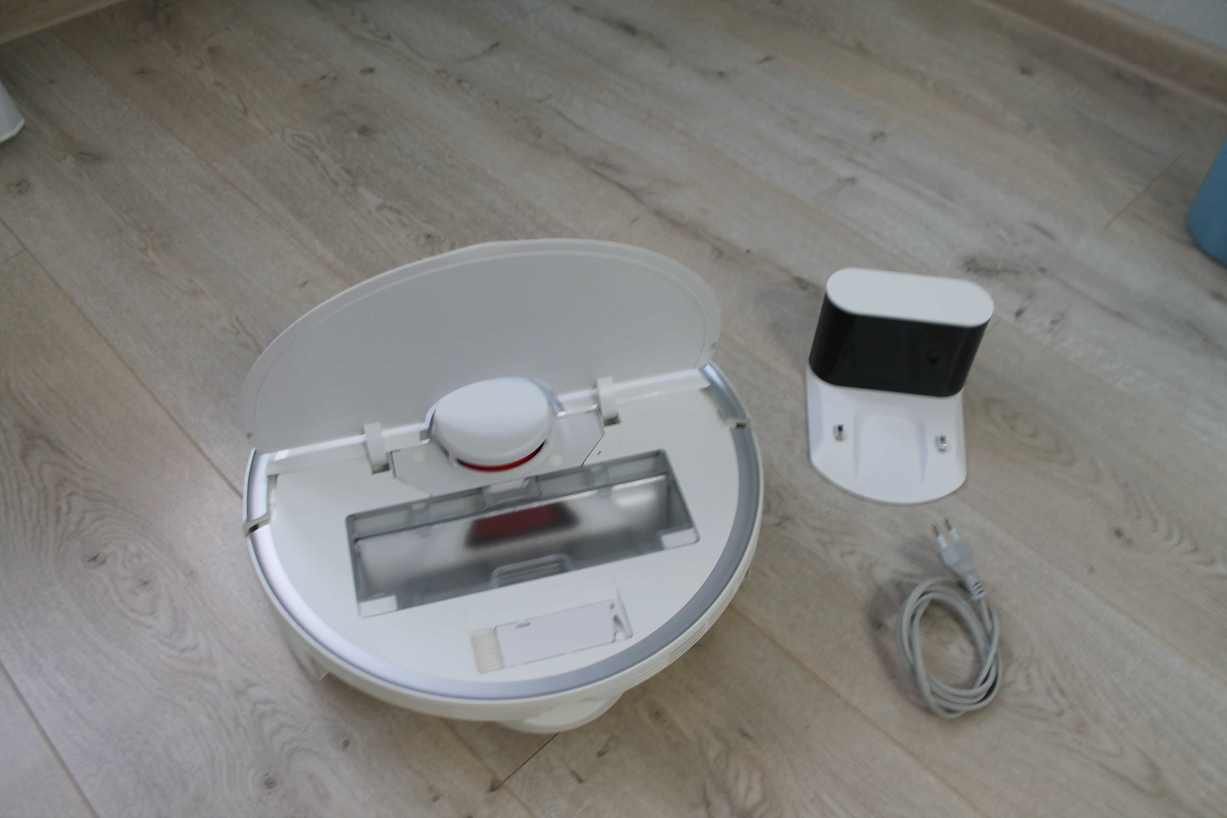 робот пылесос Xiaomi Roborock S5 Max