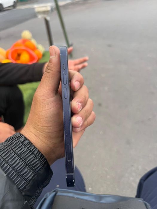 Iphone 12 фейс трутон істейді