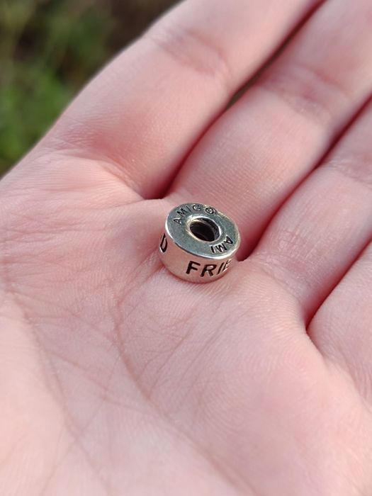 Charm Argint 925 Chamilia Prieten Friend compatibil cu bratara Pandora