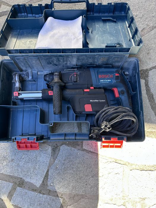 Перфоратор BOSCH