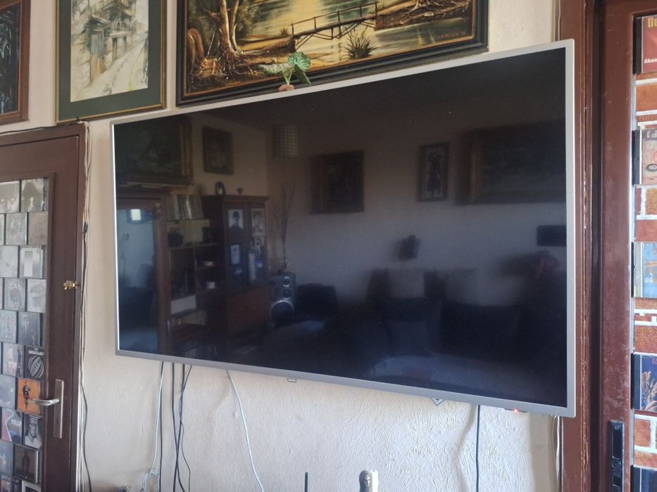 Телевизор Philips 55'