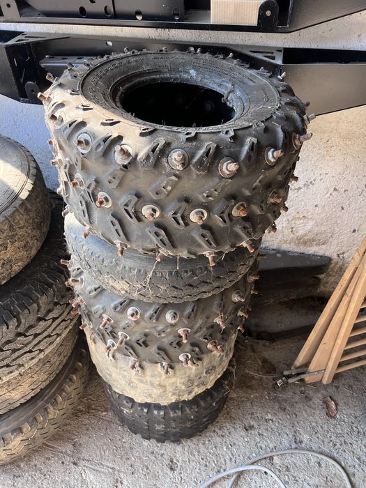 Cauciucuri ATV cu surube 20x10r9