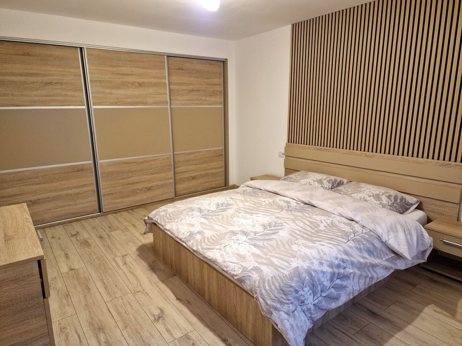 Persoana fizica închiriez apartament 2 camere