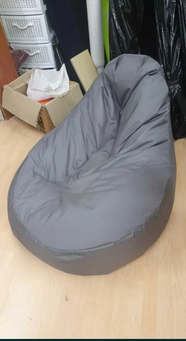 Bean bag , gri , pufos si mare