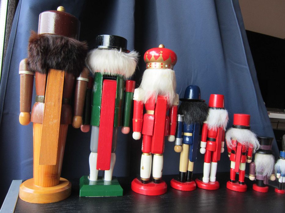 cadou deosebit si rar Soldati Spargatori  nuci Germany 1960 Craciun