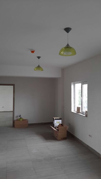 Constructii rezidentiale si industriale. Instalati electrice. Sanitare