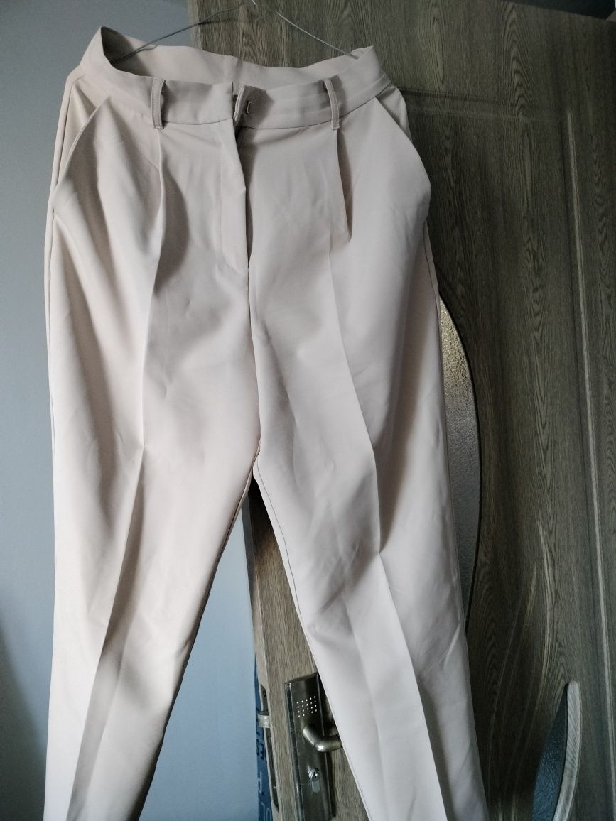 De vânzare pantalon