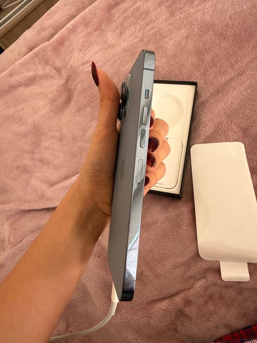 iPhone 13 Pro Max в отличном состоянии. 128Гб