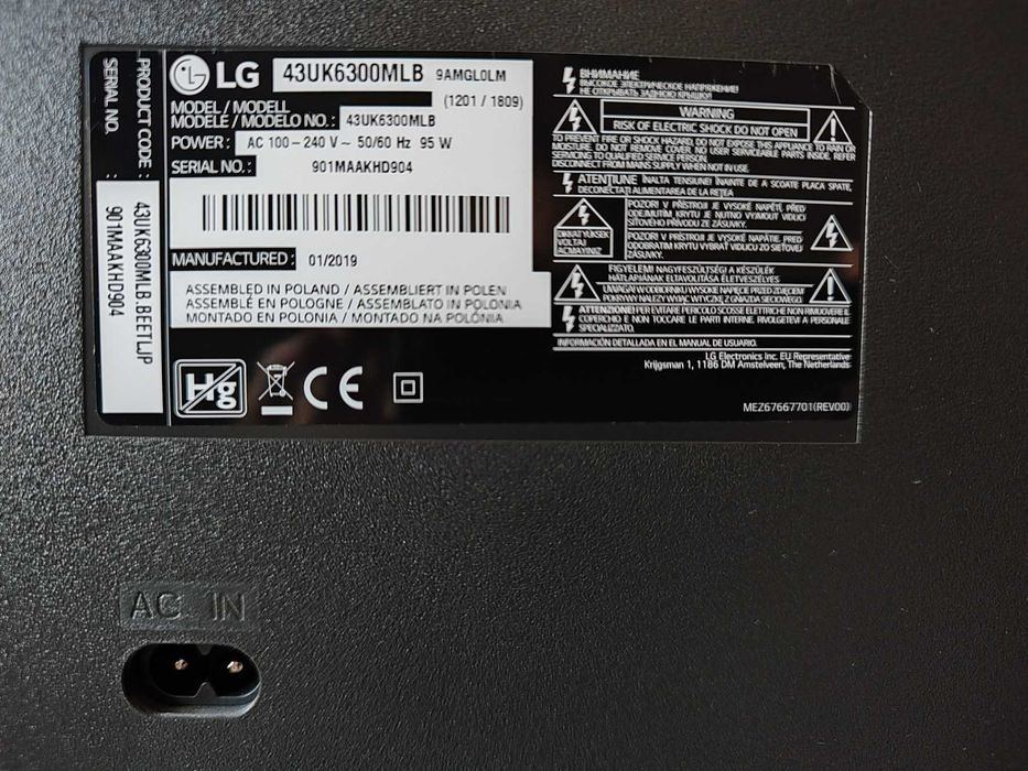 43" LG 43UK6300MLB, LED Ultra HD, 3840 x 2160, перфектно състояние