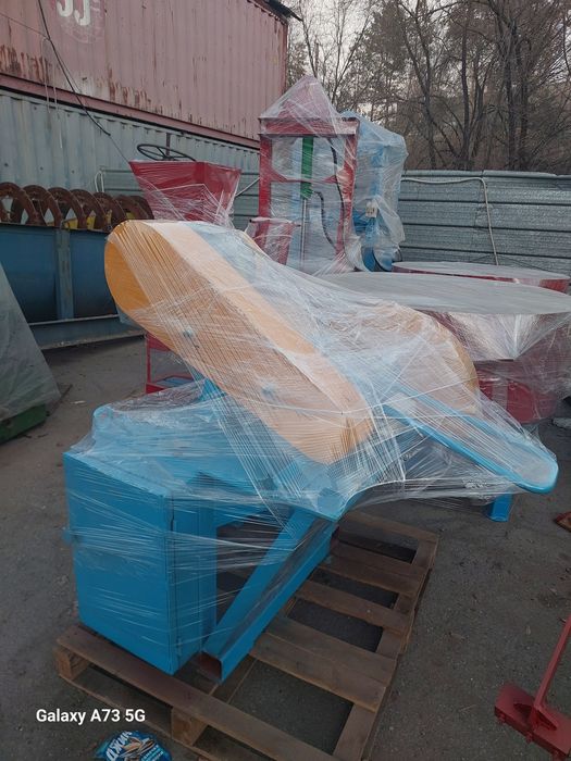 Станок отрезной по металлу маятниковый