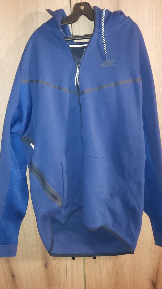 Nike Tech Fleece Windrunner Горнище - Размер L