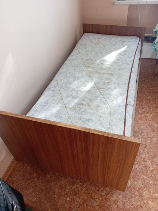 Продам две кровати