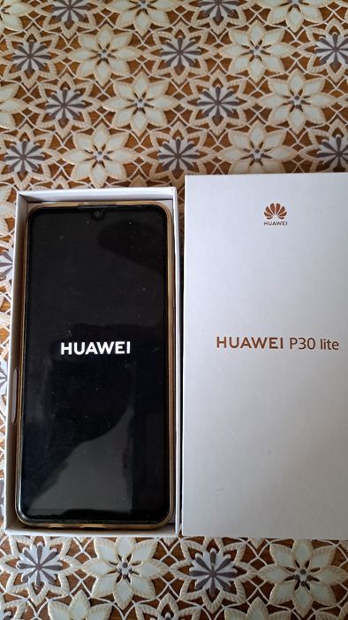 Huawei p30 lite cu foile și husa