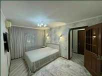 Новза-метро.Продам 1/1/4 кирпич Балкон1*3 Чиланзар 5.