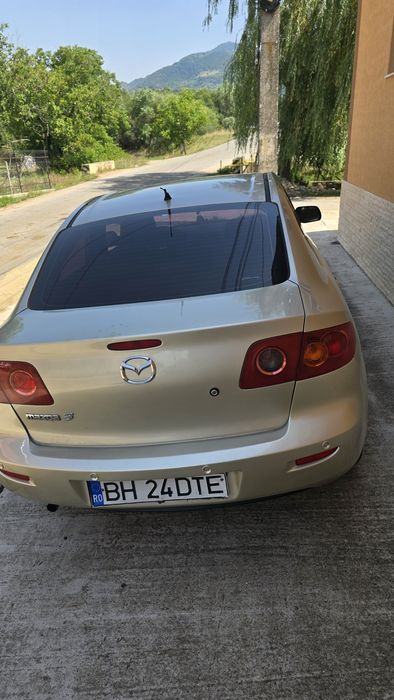 Preț redus 3000,Mazda 3 sedan cu cutie Automată.