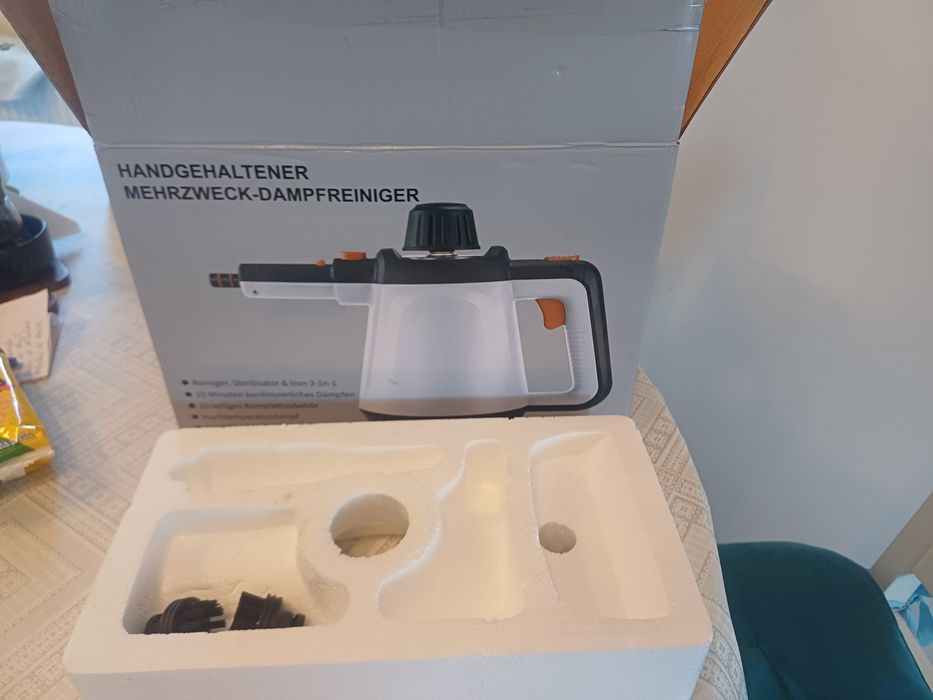 Aparat de curățat cu abur portabil de 1200 W!