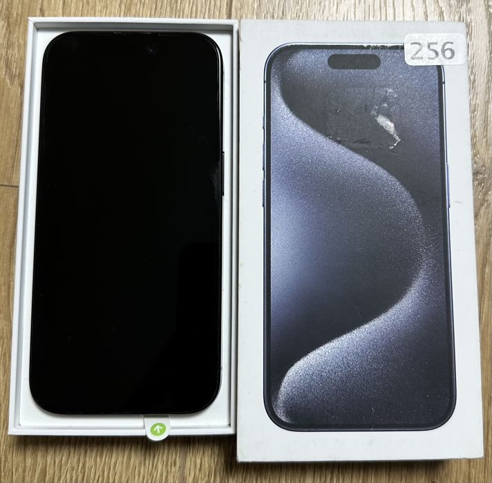 Iphone 15 Pro 256 gb, impecabil